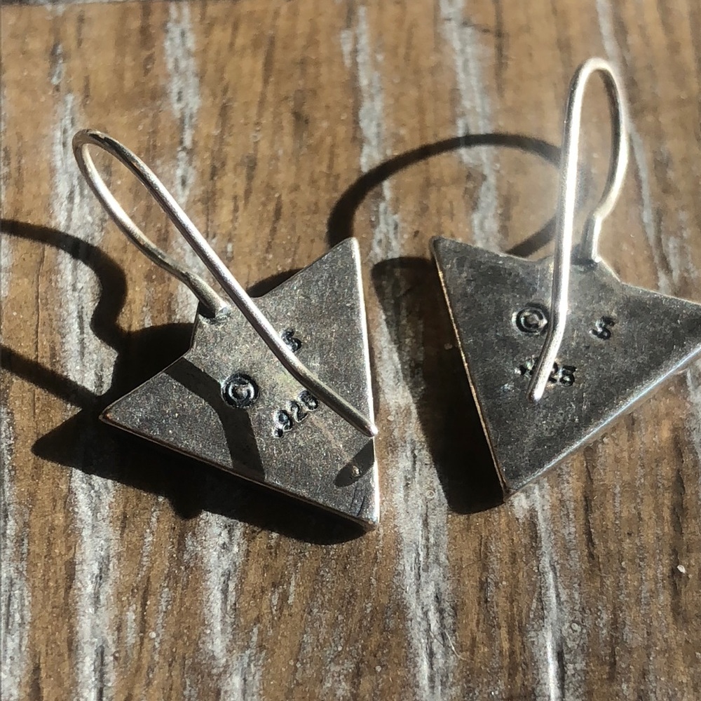 W1114 Silpada Logo Earrings - Picture 2 of 3